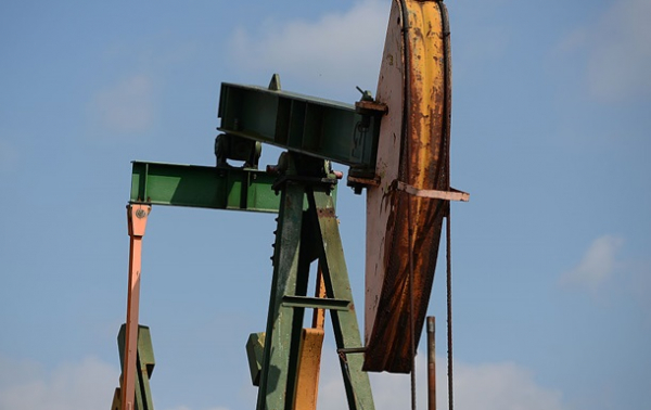 У РФ анонсували скорочення видобутку нафти