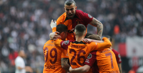 Галатасарай з Ікарді, Мертенсом, Матою та Дзаньоло став чемпіоном Туреччини