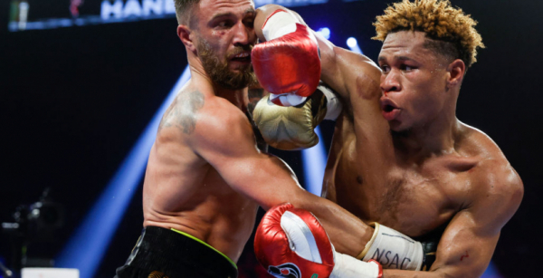 Президент WBC: Жодного пограбування не було, Гейні переміг Ломаченка у близькому бою
