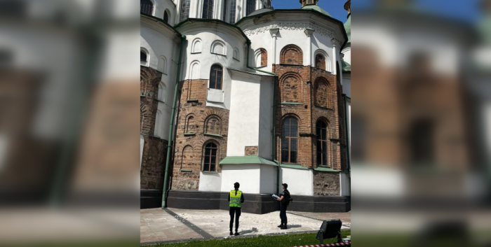 Софійський собор у Києві пошкоджено обстрілом