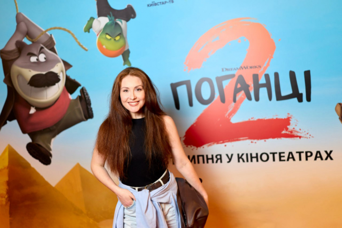 Олена Олар Олена Олар, прем'єра Поганці 2