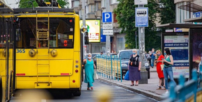 ціна на проїзд у громадському транспорті в Києві