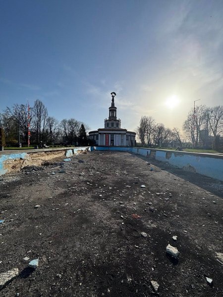 Басейн на ВДНГ до реконструкції, ремонт басейну на ВДНГ
