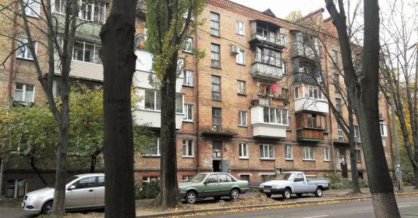 Кому заважають "хрущовки": 5 головних питань