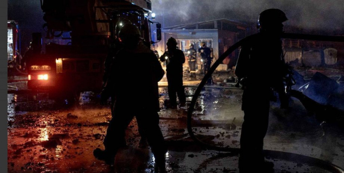 Співробітники ДСНС у Києві пожежники в Києві