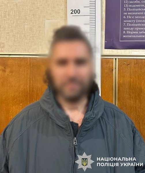 У Києві водій Mercedes побив велосипедиста за зауваження