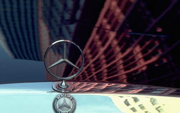 Mercedes перевищив очікування прибутків Mercedes перевищив очікування прибутків