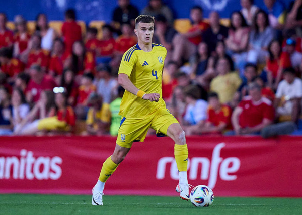 Офіційно. Михавко і Назарина довикликані у збірну України Офіційно. Михавко і Назарина довикликані у збірну України