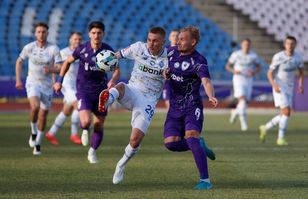 «Динамо» — ЛНЗ: стартові склади. Без Огундани (ВІДЕО) «Динамо» — ЛНЗ: стартові склади. Без Огундани (ВІДЕО)