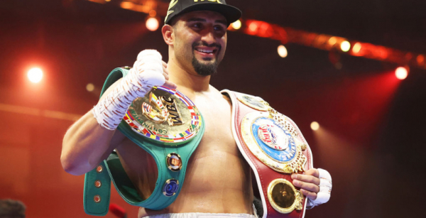 Кабаєл: Вордлі дуже гарний, він жорсткий панчер. Але Усик – це інший рівень