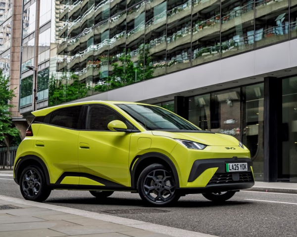 BYD атакует Tesla: в Британии появился крутой и дешёвый электромобиль