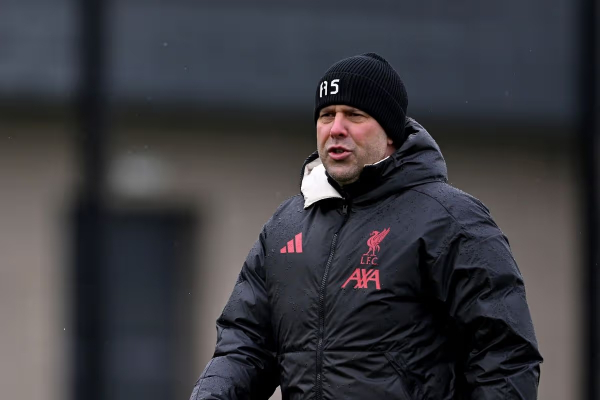 «Тренер з перемогами теж має ауру», — Слот відповів Руні